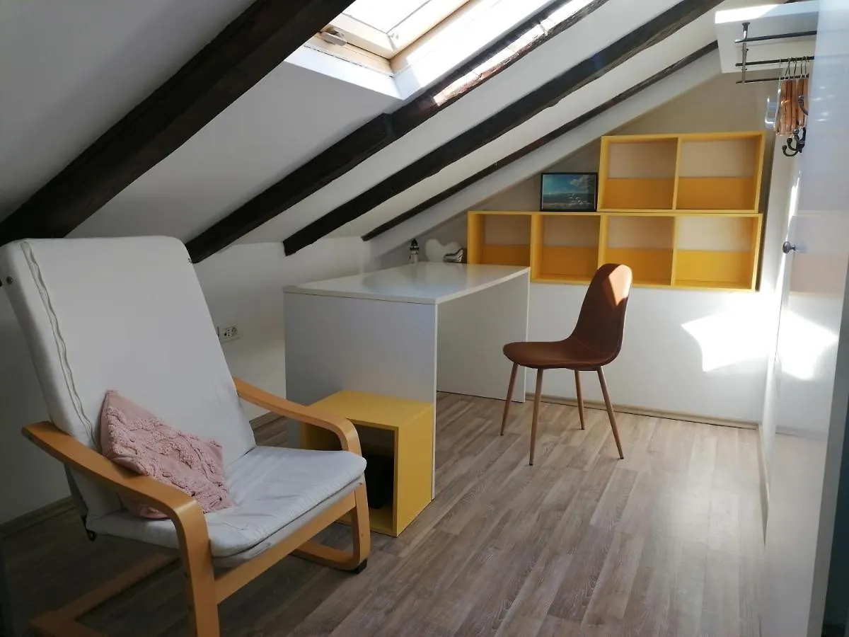 Holiday House Tina Pula Kroatien