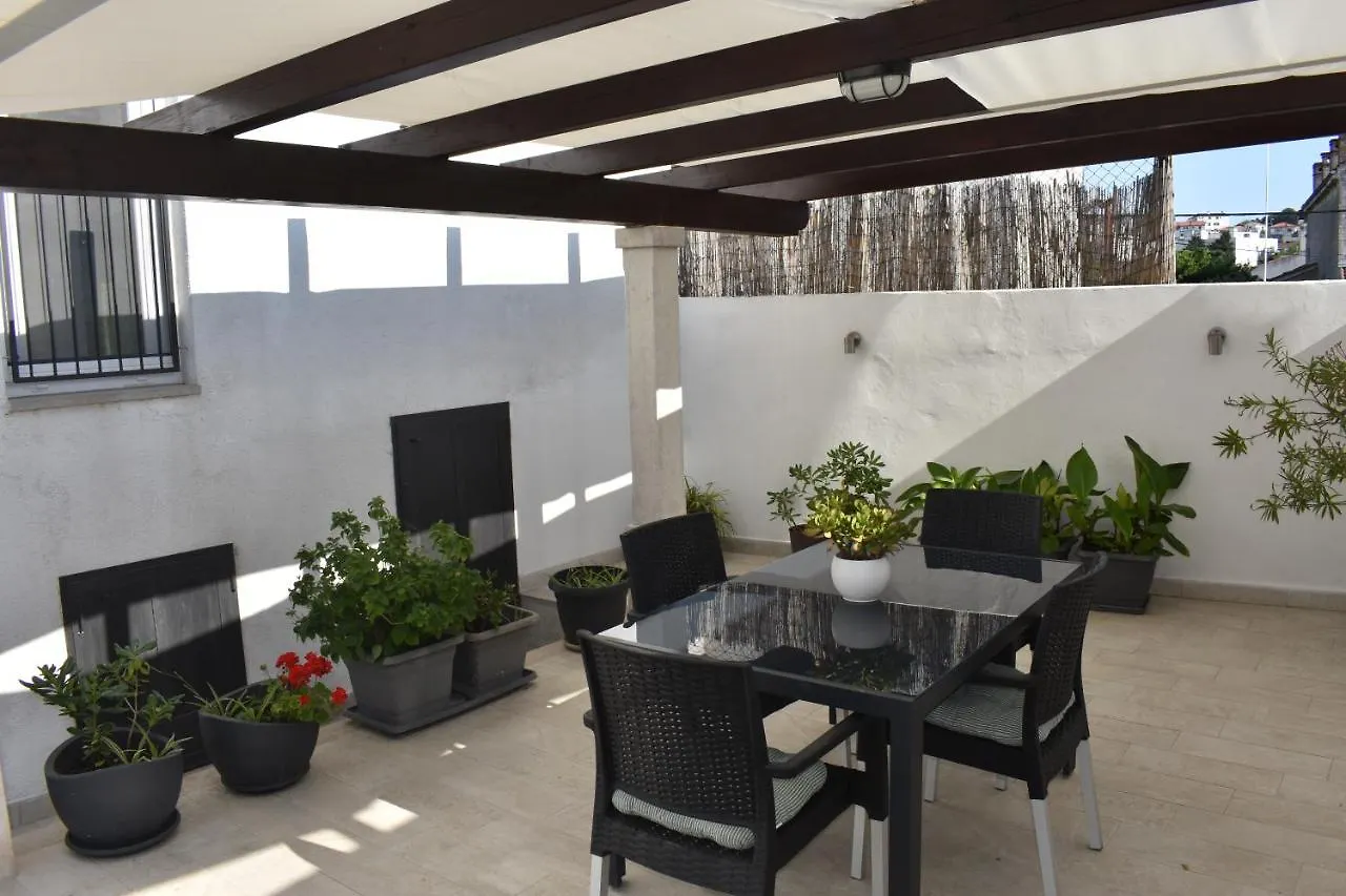 Holiday House Tina Pula 0*,