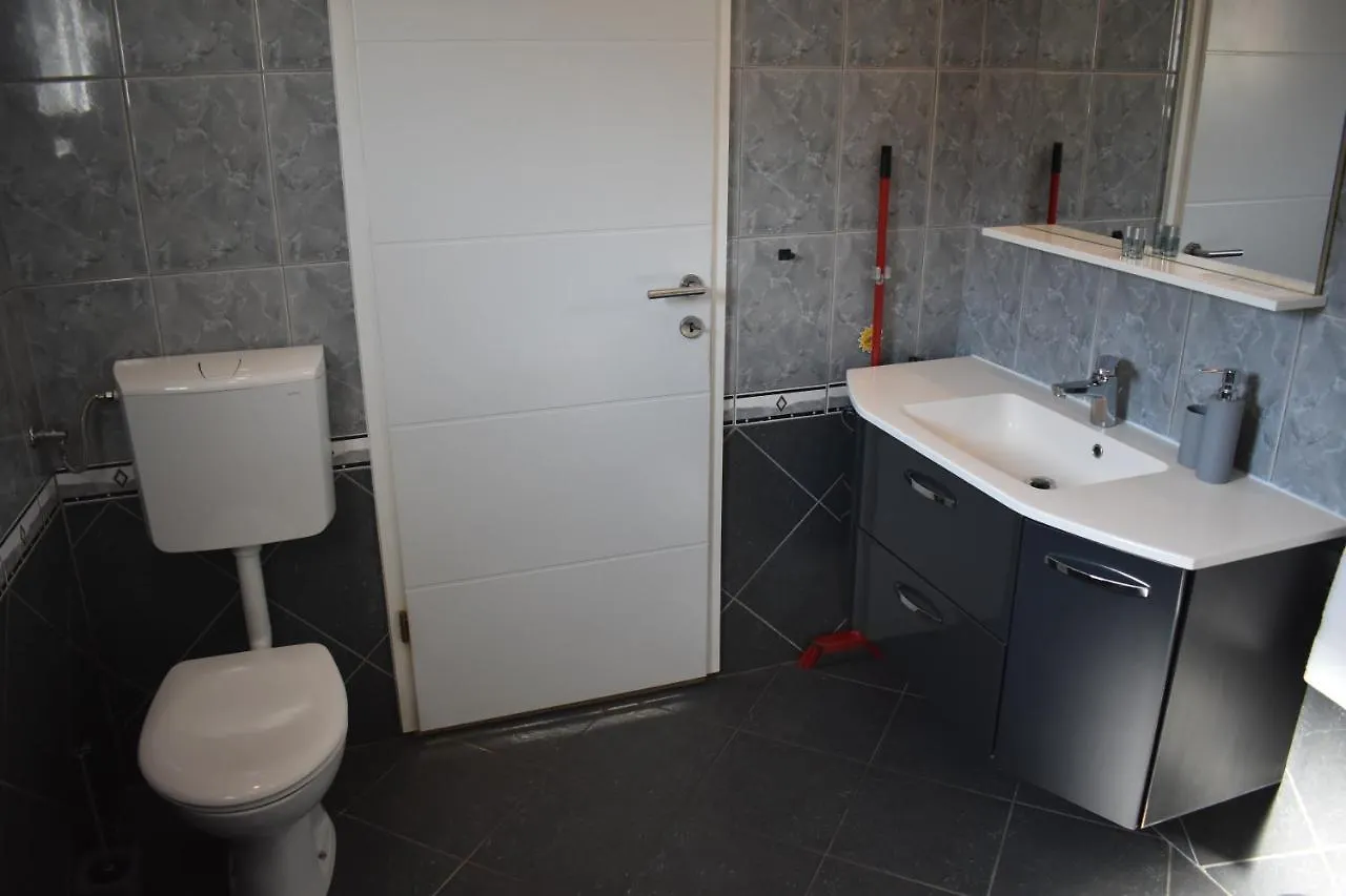Holiday House Tina Пула 0*,  Хорватия